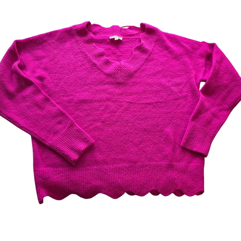 ee:some Scalloped V-Neck Fuzzy Hot Pink Sweater Fuchsia M/L Women‎